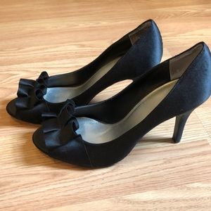 Sexy black satin heels